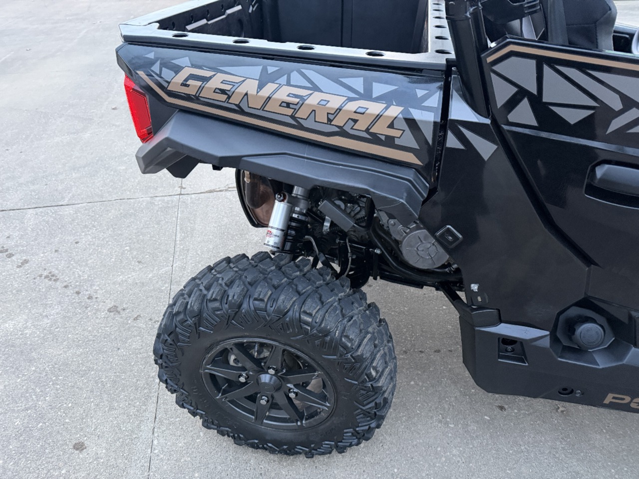 2023 Polaris General XP 1000 Premium 